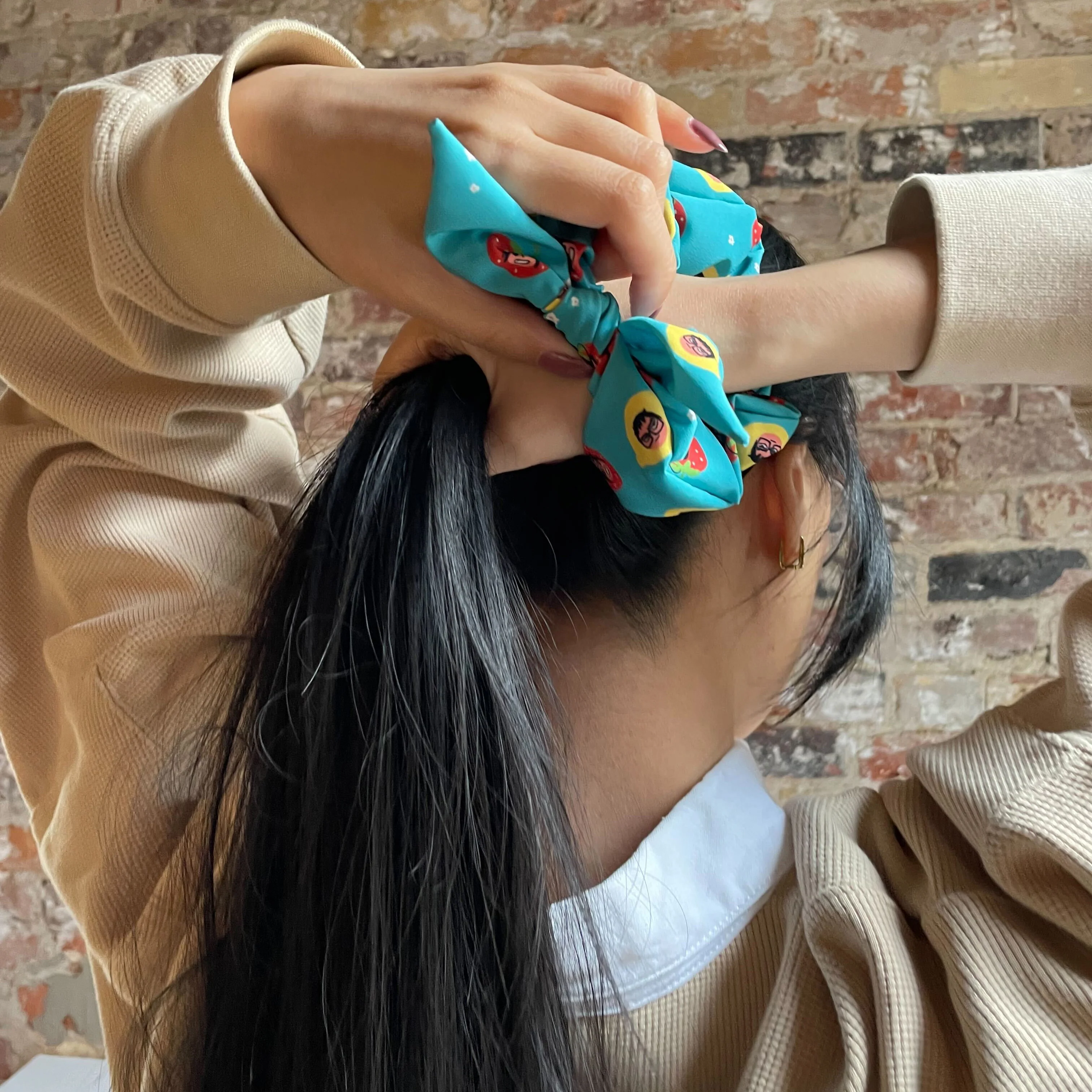 TO THE STARS AND BACK - SCRUNCHIE - Image 4